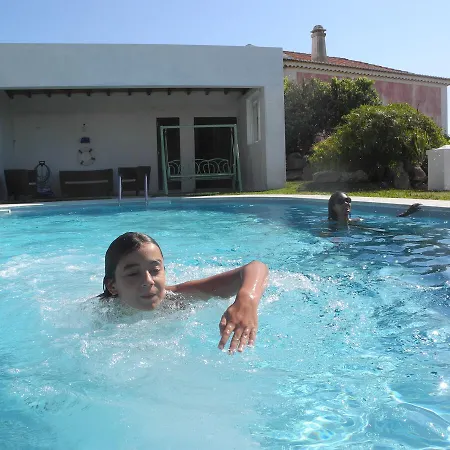 Homestay Casa Da Bela Vista Azenhas do Mar
